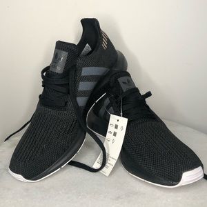 Adidas Originals Womens Swift Run, Black Rose Gold